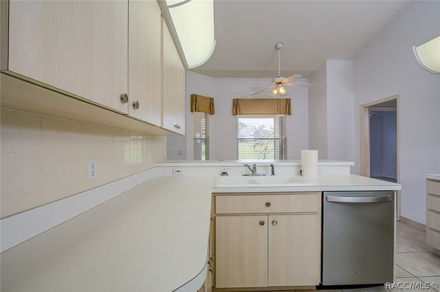 5 Strawood Point, Homosassa, FL 34446