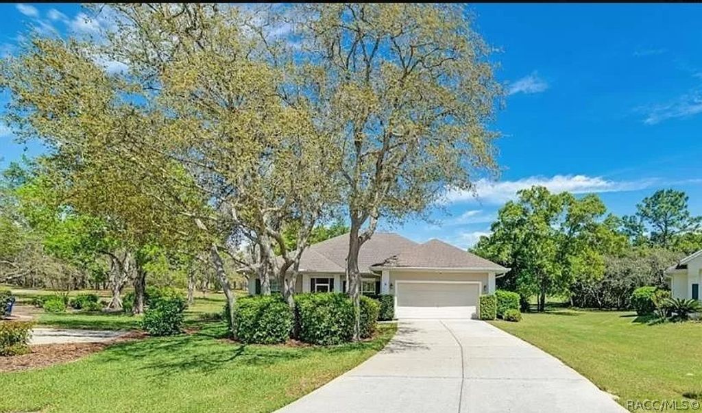 5 Strawood Point, Homosassa, FL 34446