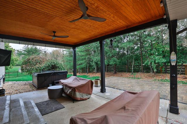 6623 Karincrest Drive, Liberty Twp, OH 45044