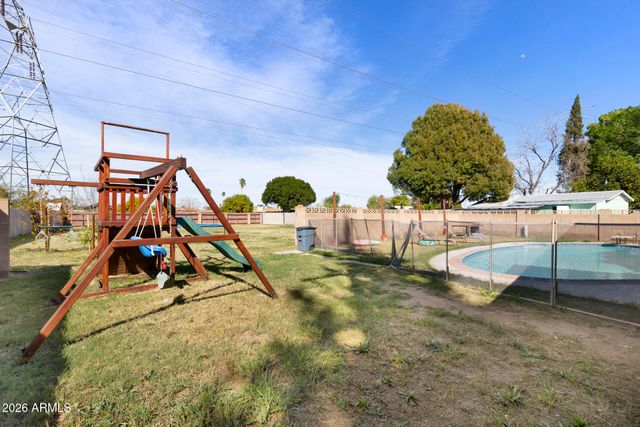 2208 E CONTESSA Circle, Mesa, AZ 85213