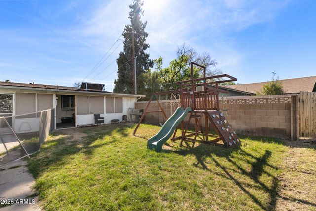 2208 E CONTESSA Circle, Mesa, AZ 85213