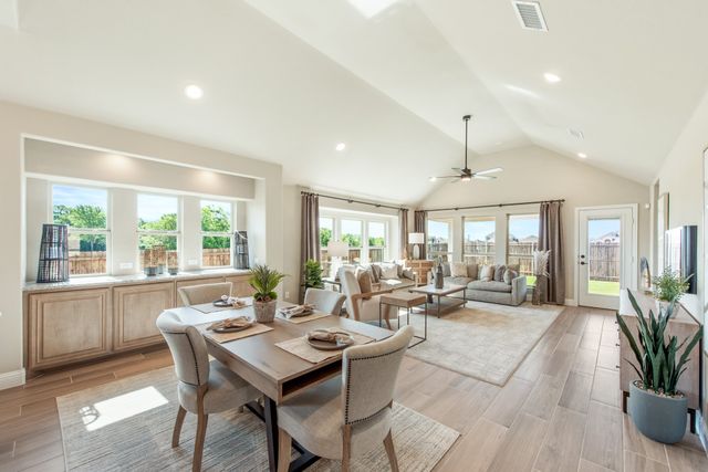 805 Twin Pine Court, Anna, TX 75409