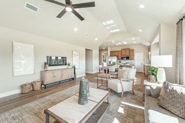 805 Twin Pine Court, Anna, TX 75409