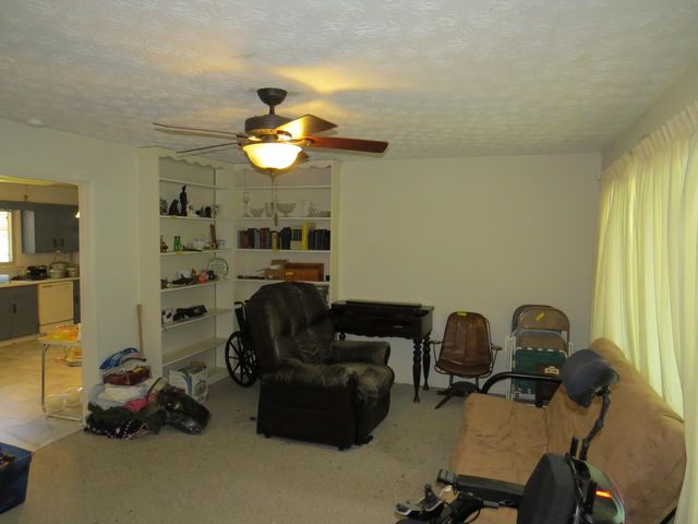 241 Powers Lane, Corbin, KY 40701