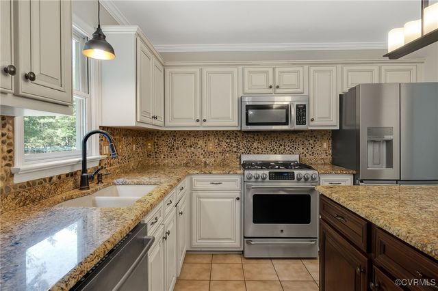 7727 Centerbrook Ct, Chesterfield, VA 23832