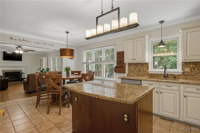 7727 Centerbrook Ct, Chesterfield, VA 23832