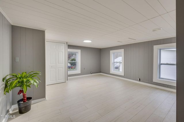 199 Culdesac Drive, Gate City, VA 24251