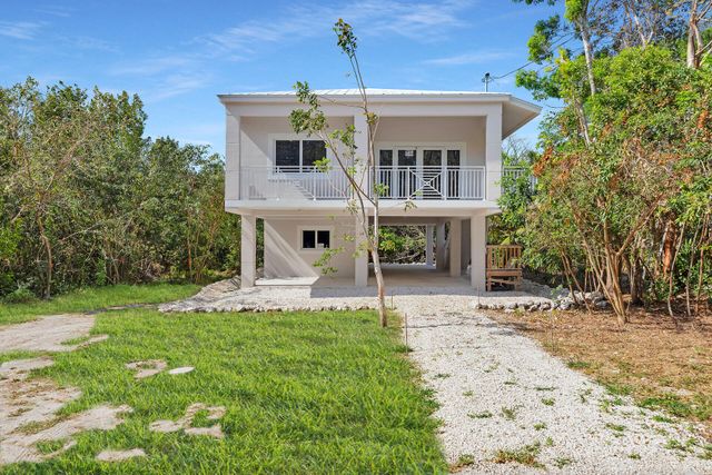 14 Tarpon Avenue, Key Largo, FL 33037