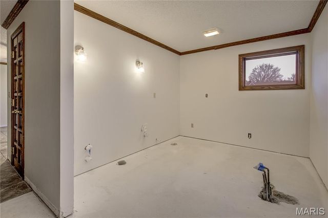 202 N Brushwick Avenue, Sikeston, MO 63801