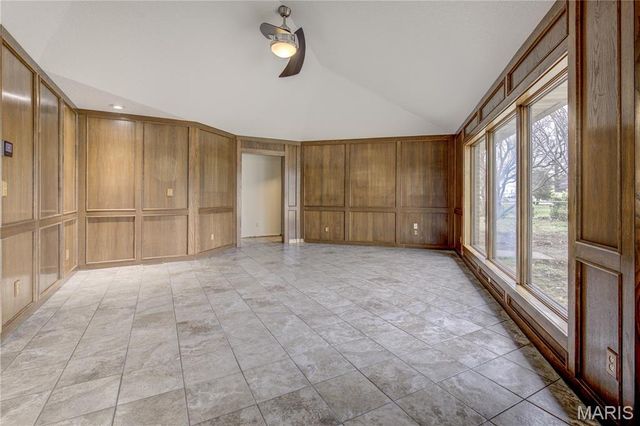 202 N Brushwick Avenue, Sikeston, MO 63801