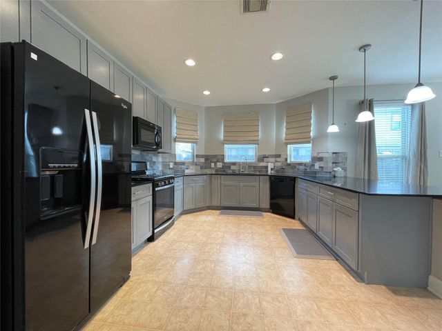 2707 Volute Court, Houston, TX 77038