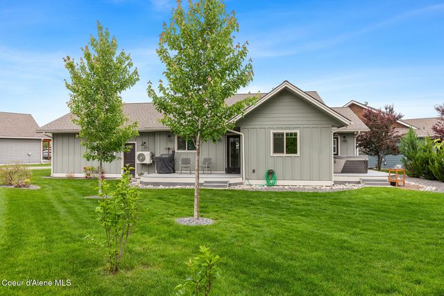 123 Hanson CT, Dover, ID 83825