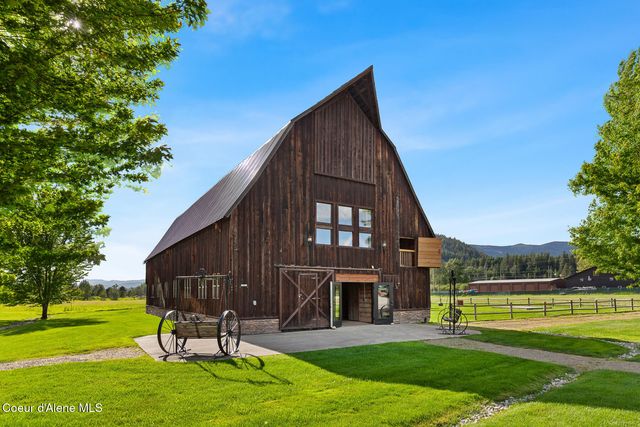 123 Hanson CT, Dover, ID 83825