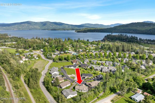 123 Hanson CT, Dover, ID 83825