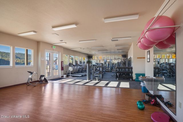 123 Hanson CT, Dover, ID 83825