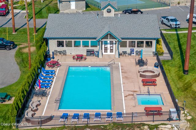 123 Hanson CT, Dover, ID 83825