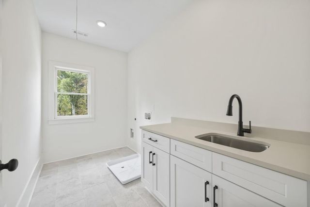611 Foster Park Lane, Madison, GA 30650