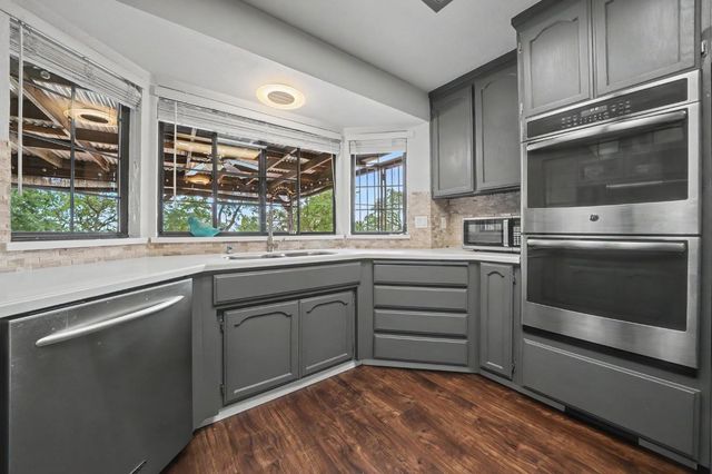 2274 Partridge Dr, Valley Springs, CA 95252