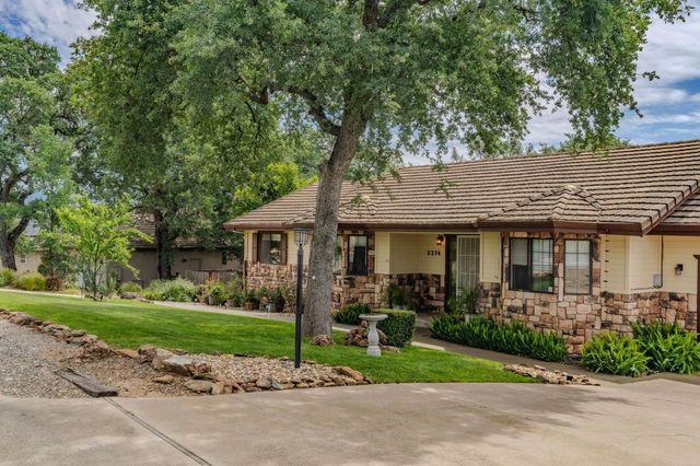 2274 Partridge Dr, Valley Springs, CA 95252