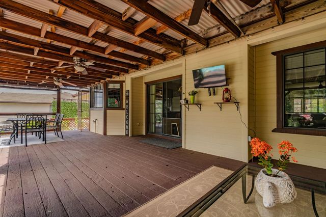 2274 Partridge Dr, Valley Springs, CA 95252