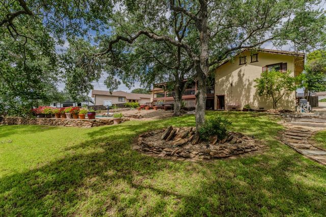 2274 Partridge Dr, Valley Springs, CA 95252