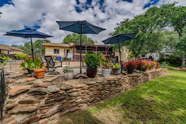 2274 Partridge Dr, Valley Springs, CA 95252
