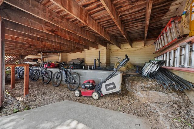 2274 Partridge Dr, Valley Springs, CA 95252