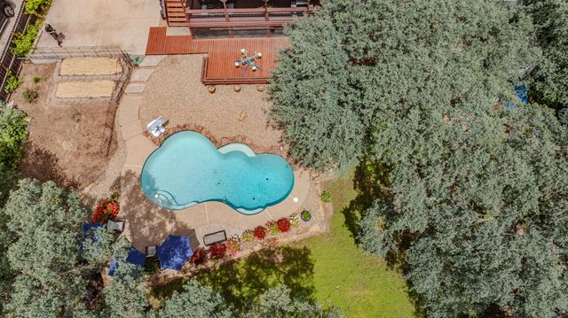 2274 Partridge Dr, Valley Springs, CA 95252
