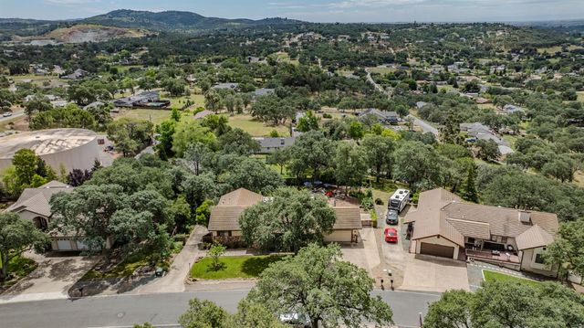 2274 Partridge Dr, Valley Springs, CA 95252