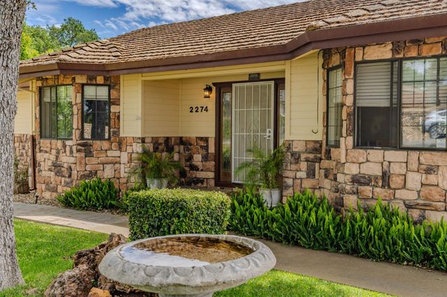 2274 Partridge Dr, Valley Springs, CA 95252