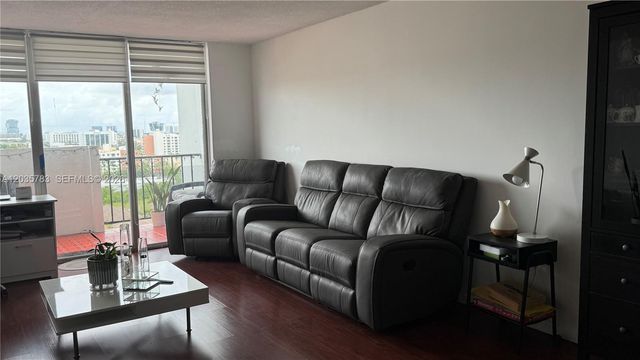 2780 NE 183rd Street 1607, Aventura, FL 33160