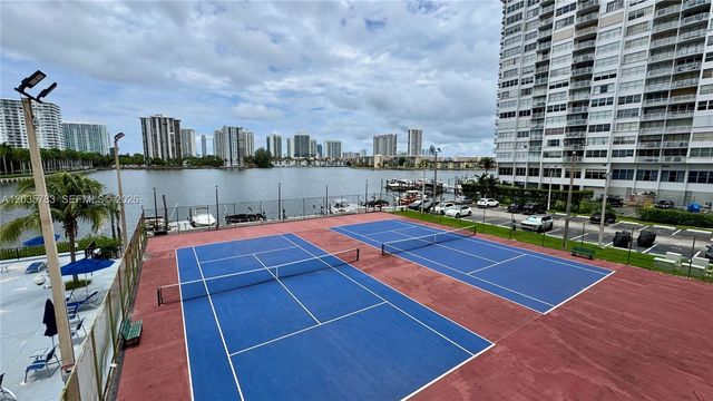 2780 NE 183rd Street 1607, Aventura, FL 33160