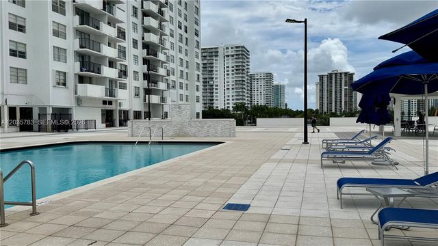 2780 NE 183rd Street 1607, Aventura, FL 33160
