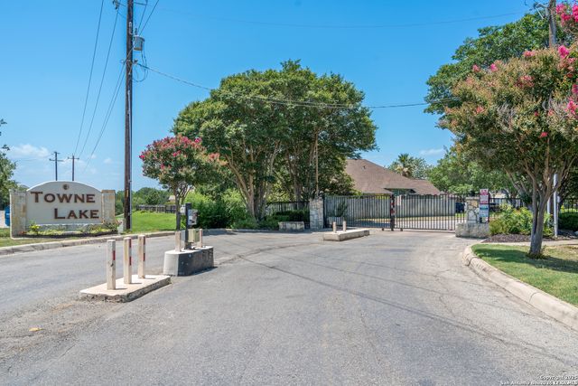 3502 Brandon Yates, San Antonio, TX 78217