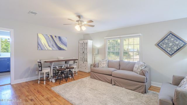 1093 Cherokee Street, Biloxi, MS 39530