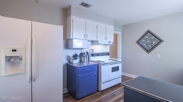 1093 Cherokee Street, Biloxi, MS 39530