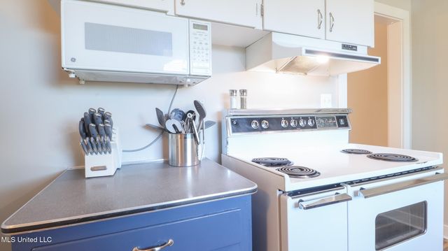 1093 Cherokee Street, Biloxi, MS 39530