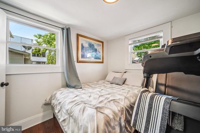 45 BAYVIEW AVE, Newark, NJ 07112