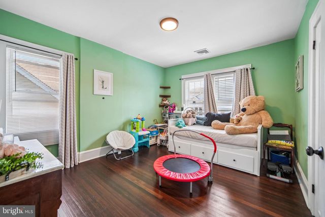 45 BAYVIEW AVE, Newark, NJ 07112