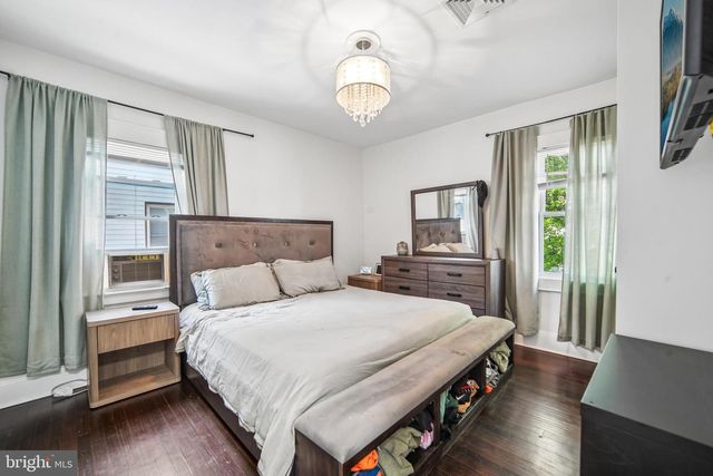 45 BAYVIEW AVE, Newark, NJ 07112