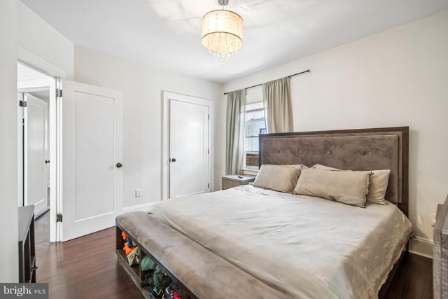 45 BAYVIEW AVE, Newark, NJ 07112