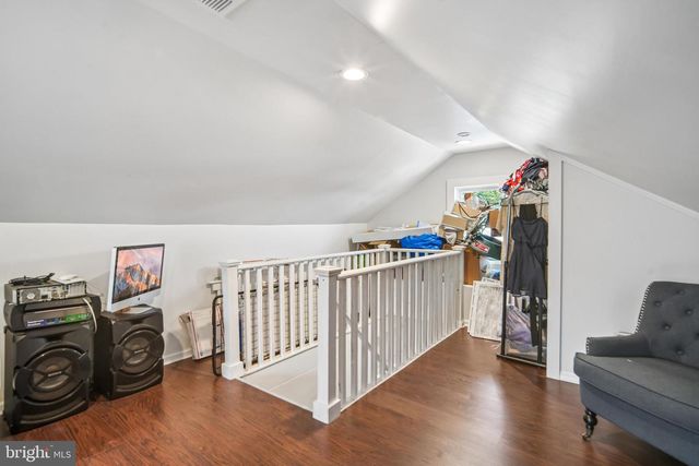 45 BAYVIEW AVE, Newark, NJ 07112