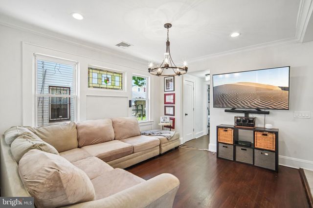 45 BAYVIEW AVE, Newark, NJ 07112