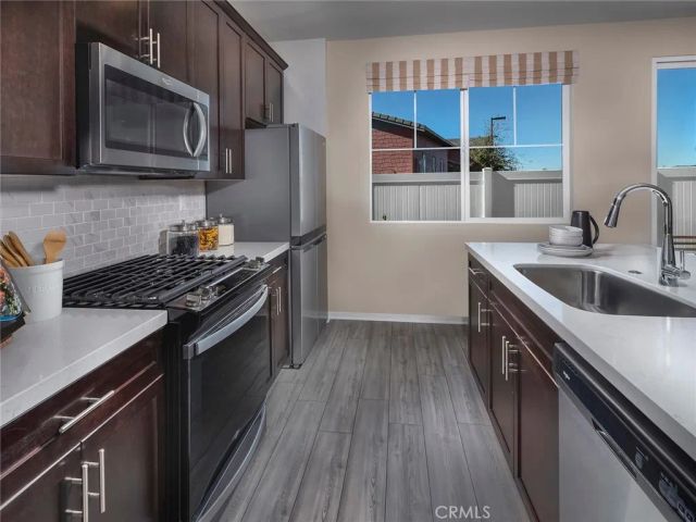 1131 Tropic Court, Redlands, CA 92374