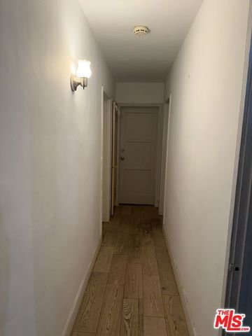 6250 Halbrent Avenue, Van Nuys, CA 91411