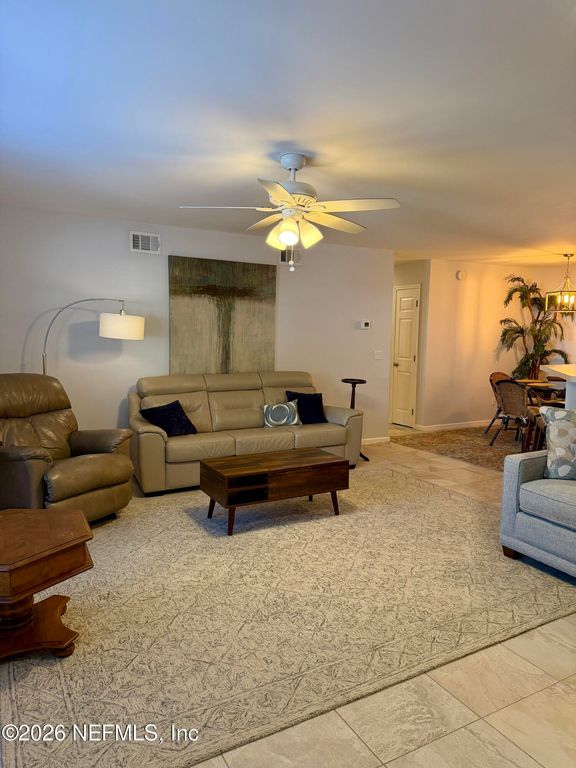 13715 RICHMOND PARK Drive N 201, Jacksonville, FL 32224