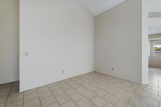 962 Oakland Hills Drive, Banning, CA 92220