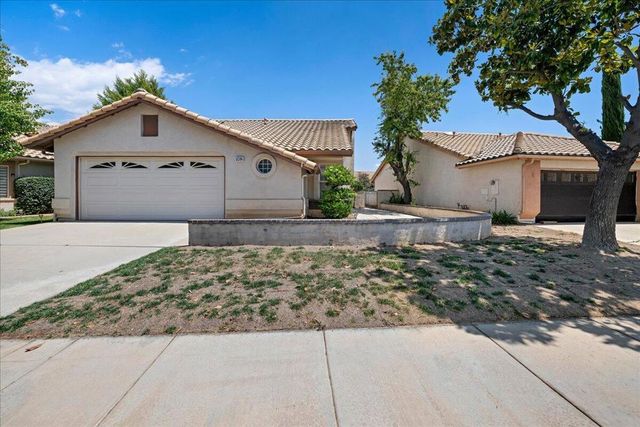 962 Oakland Hills Drive, Banning, CA 92220