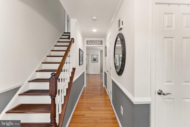 43305 WAYSIDE CIR, Ashburn, VA 20147