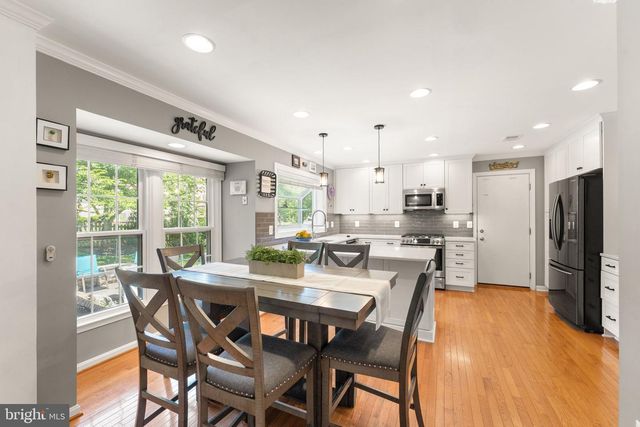 43305 WAYSIDE CIR, Ashburn, VA 20147